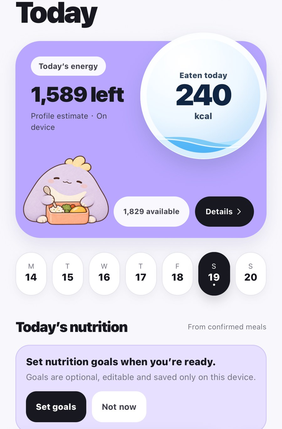 Peppomi Today screen with the daily energy card, a kcal sphere and the mascot eating from a lunchbox.